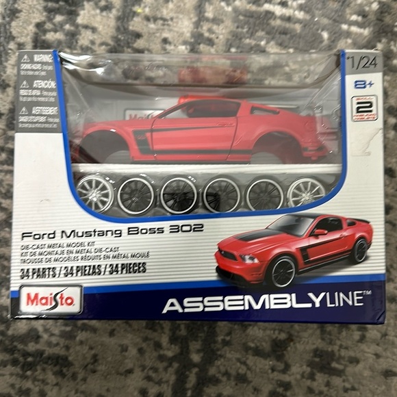 Maisto ford mustang model - Picture 1 of 1